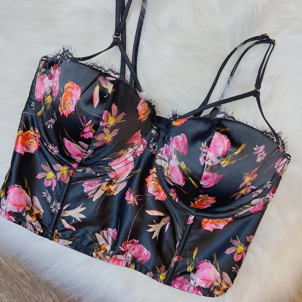 Victoria secret bustier